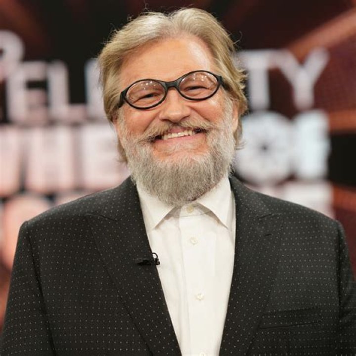 Drew Carey's Net Worth How Much Money Has the TV Host Earned?