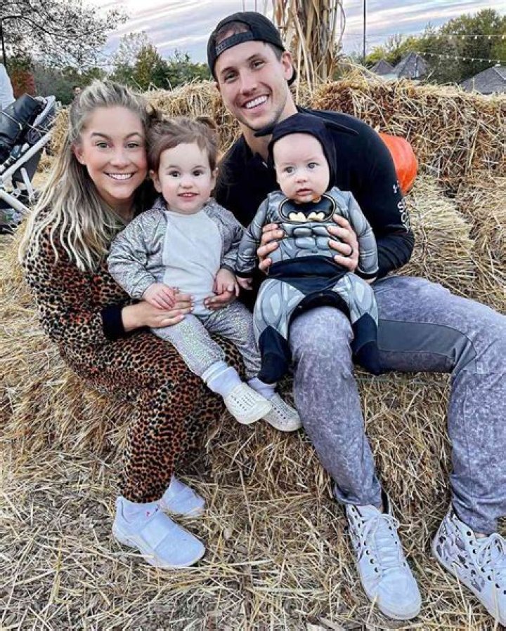 Drew Hazel East And Jett James East, Shawn Johnson Kids