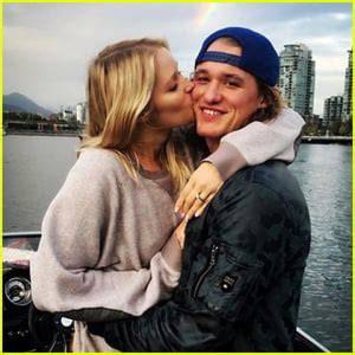 Dylan Playfair Wife Jen Araki Inside Their Married Life