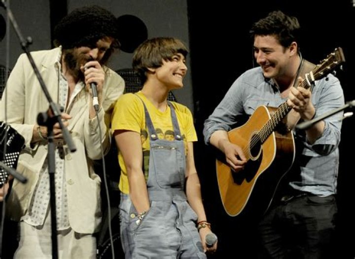 Edward Sharpe & The Zeros Fired Jade Castrinos Before Their