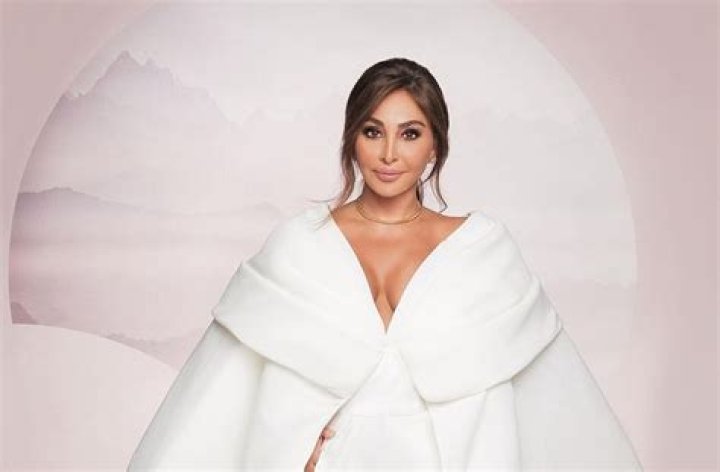 Elissa Elissa just dropped her track ‘Batmayel Aala El Beat’ eeMe