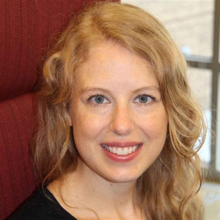 Elizabeth EASLEY University of South Carolina Lancaster, Lancaster