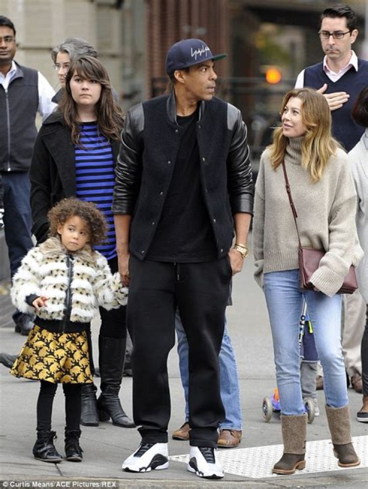 Ellen Pompeo rocks winter chic as she steps out with daughter Stella