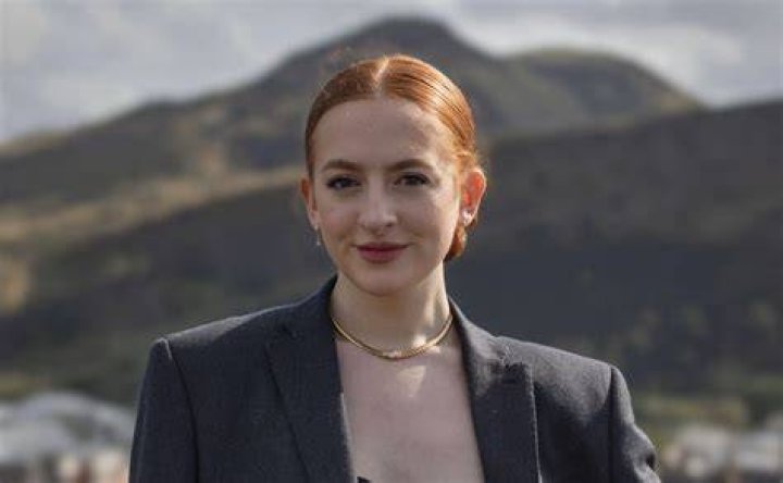Ellie Beaven Official Site for Woman Crush Wednesday WCW