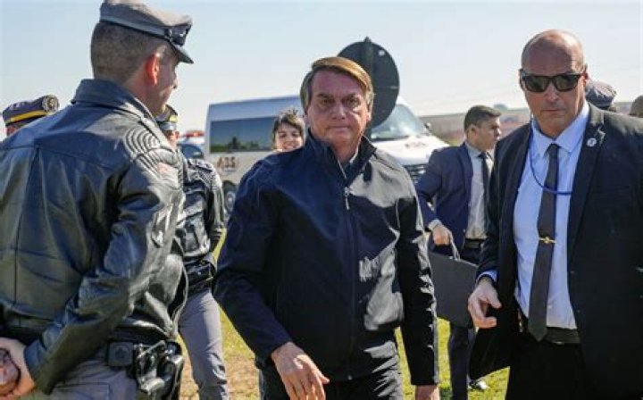 Elon Musk meets Brazilian President Jair Bolsonaro to discuss Amazon