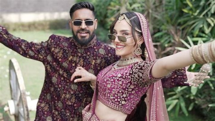Emiway Bantai Wiki Age, Girlfriend, Height, Weight & More