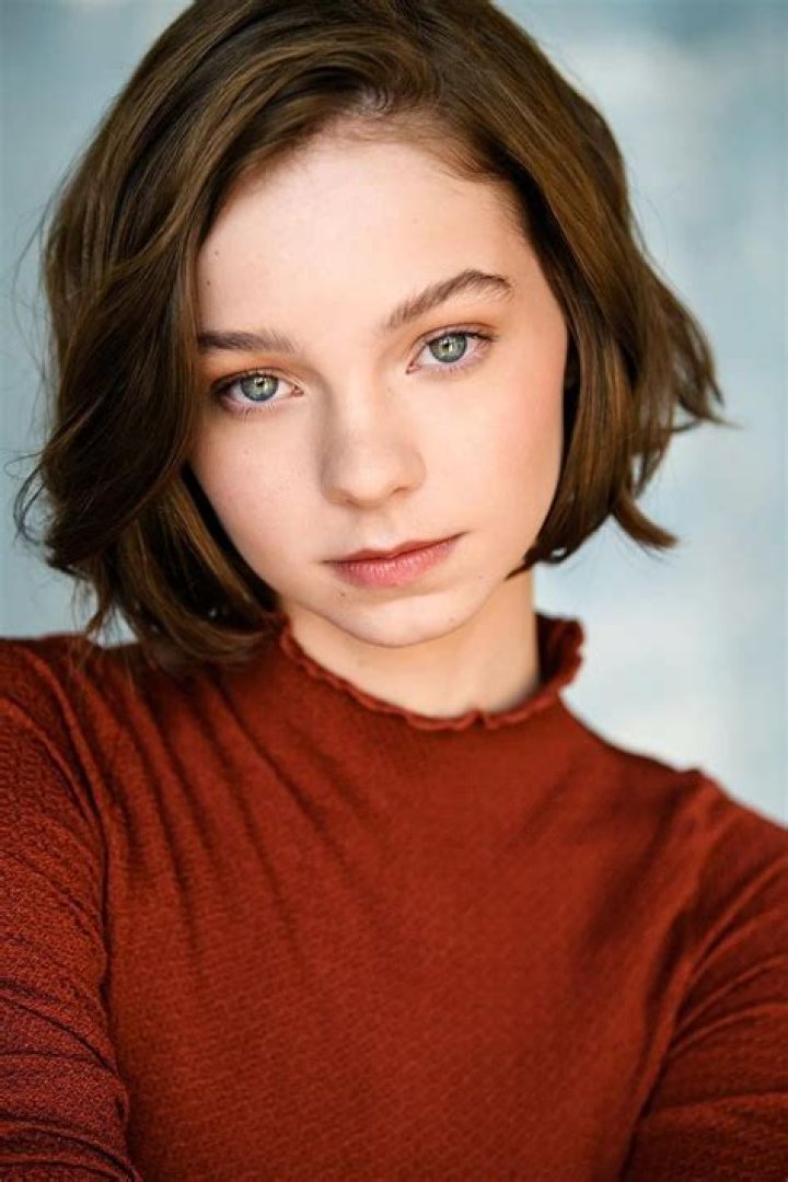 Emma Myers (ememyers) &bull; Instagram photos and videos Emma, Myer