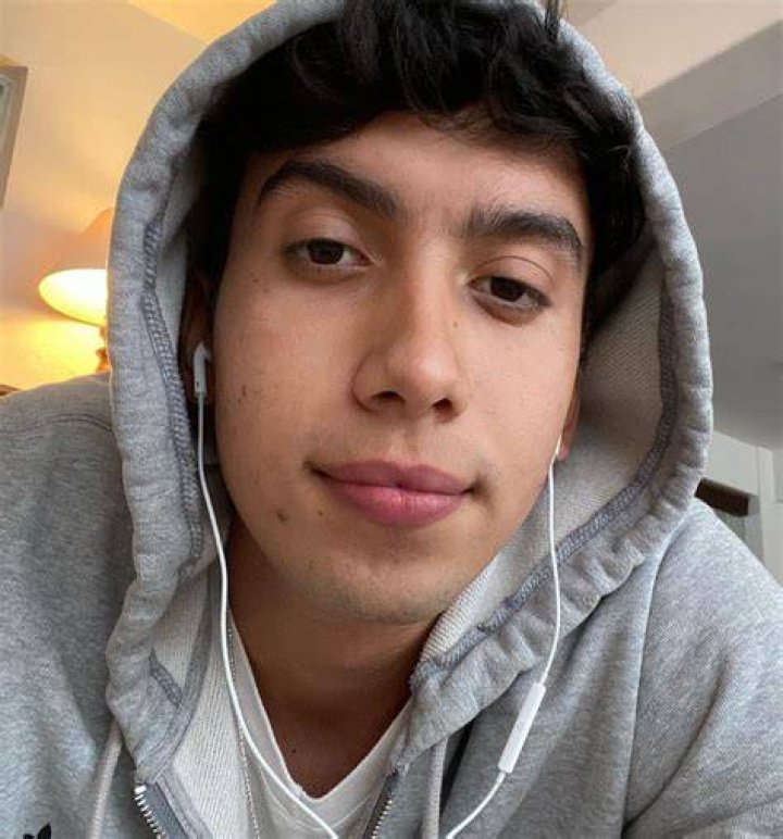 [Enlace 18+] fotos de abraham villa sin censura