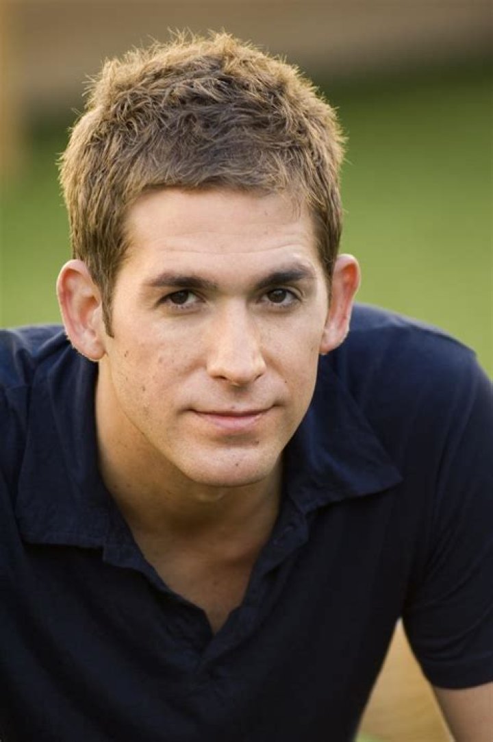 Eric Szmanda photo 5 of 7 pics, wallpaper photo 182484 ThePlace2