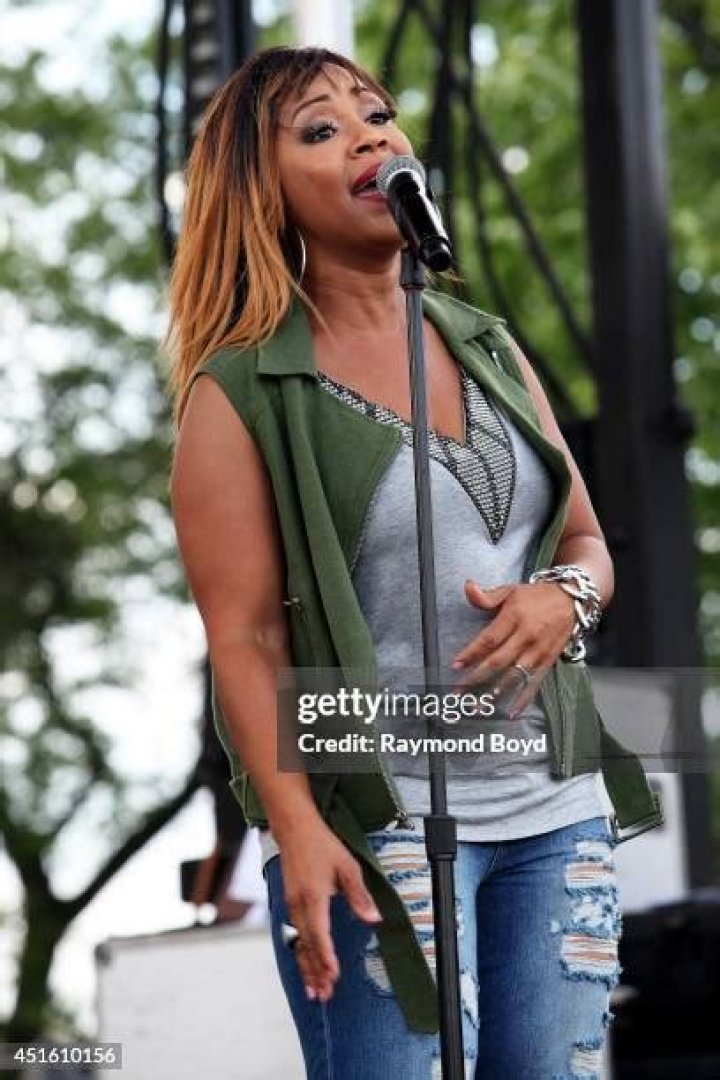 Erica Campbell of 'Mary Mary' Keeps It Simple with No Heavy Makeup