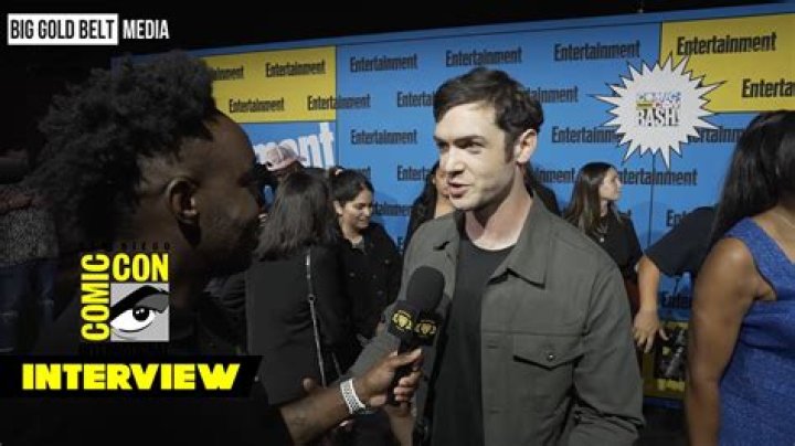 Ethan Peck Interview 'Stark Trek Discovery' and Playing Spock