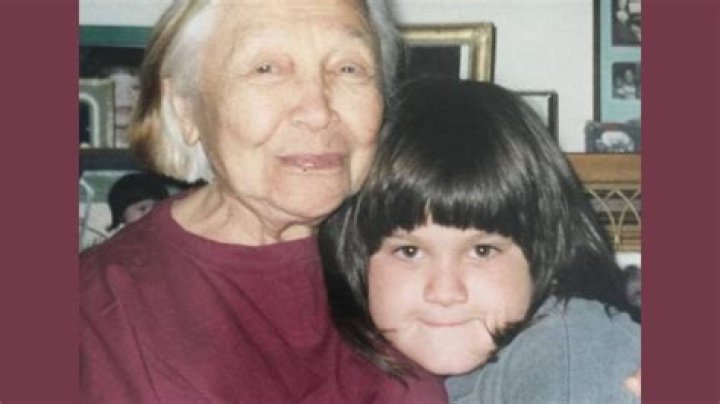 Eugenia Van Halen What happened to Eddie Van Halen's mother, How did