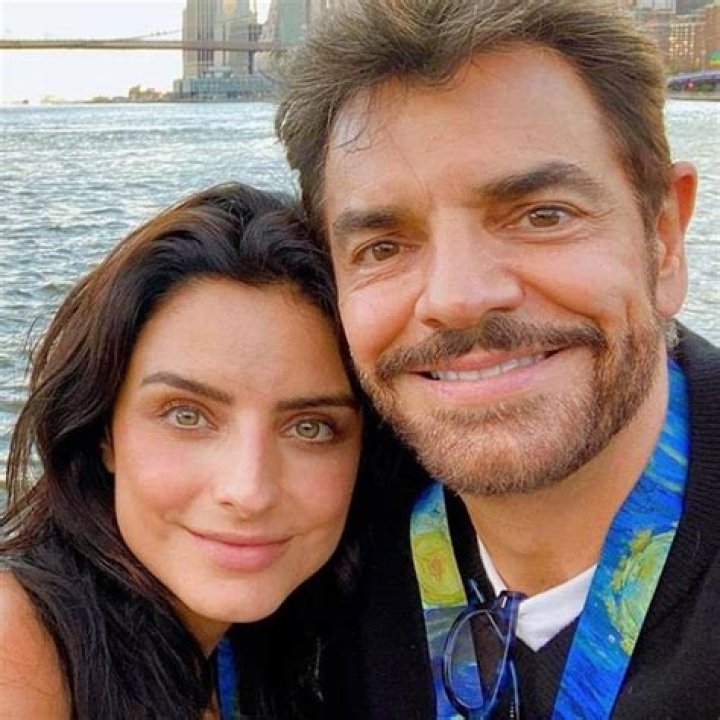 Eugenio Derbez has a sister, he knows Silvia Eugenia Celebrity Gossip