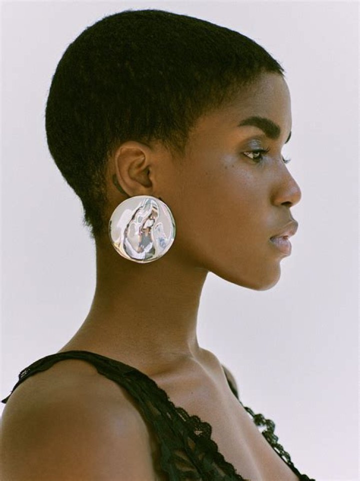 Eva Apio Premier Model Management