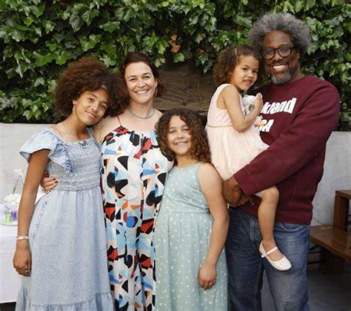 Everything About Miss Mulatto Parents Magzica