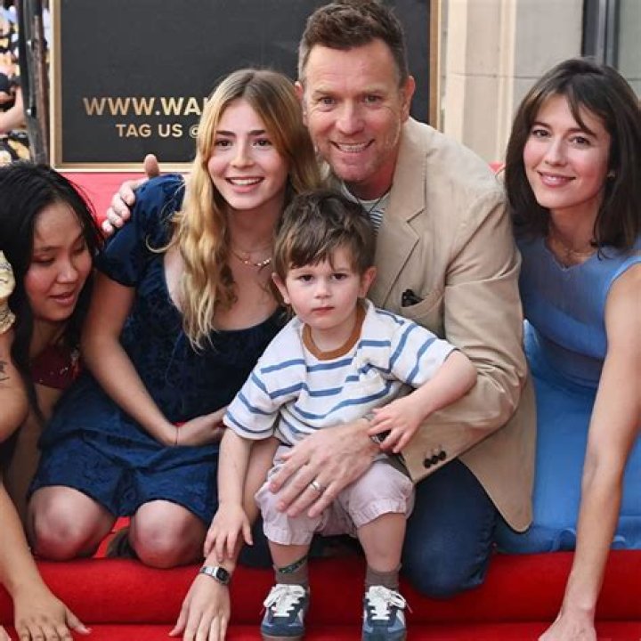 Ewan McGregor’s Kids Meet The 5 Children He Shares With Two Women