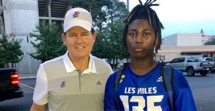 Family of Coach Les Miles Wife, Kids, Siblings, Parents BHW