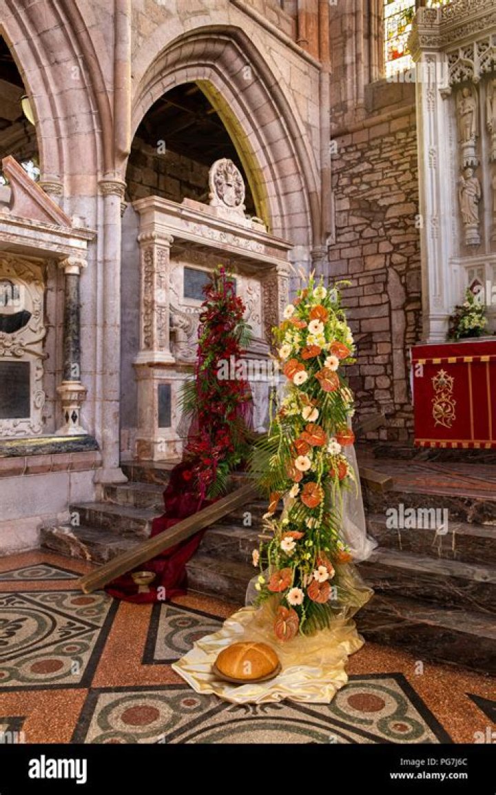 Flower Festivals Crediton Parish Church