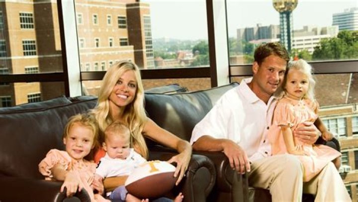 For Layla Kiffin, family wins out over old school ties with Gators