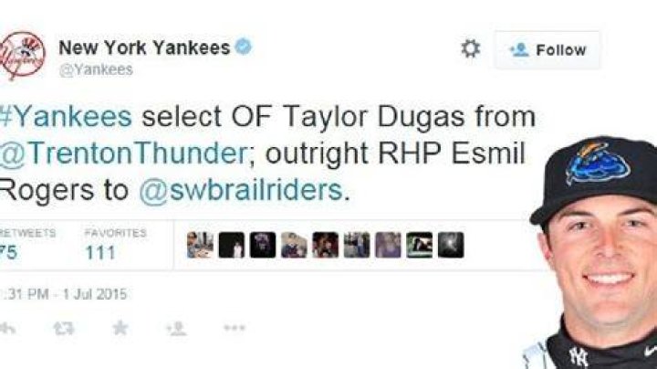 Former Tide star Taylor Dugas gets dirty in his pro debut
