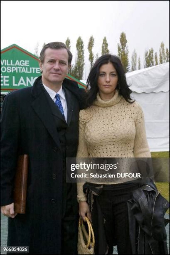 Francis Huster and wife Cristina Reali. Celebrity pictures, Fashion