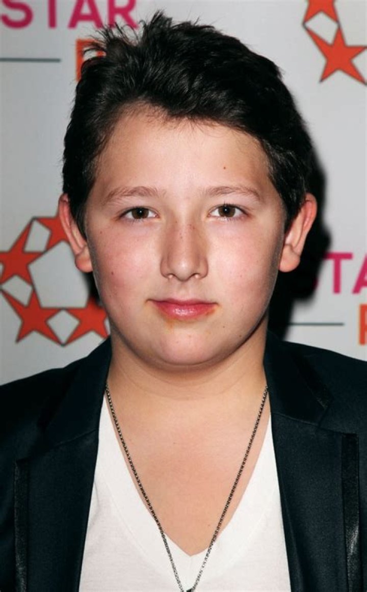 Frankie Jonas Wiki 2021 Net Worth, Height, Weight, Relationship & Full