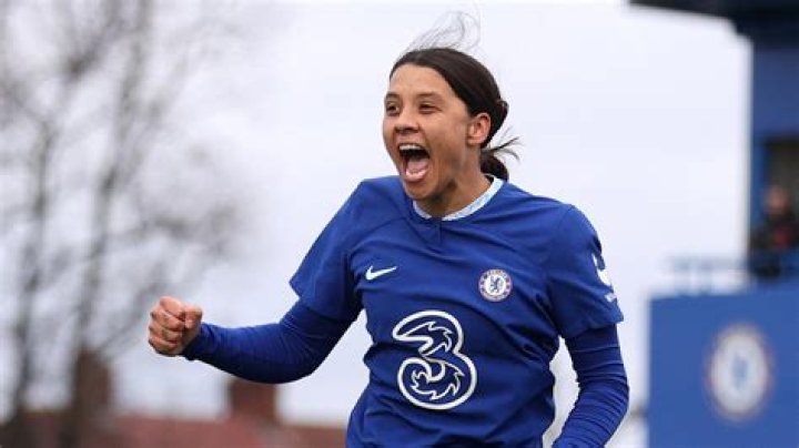 GALLERY Sam Kerr brings back somersault celebration after stunning hat