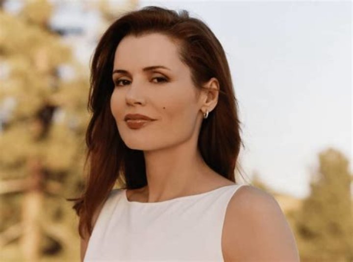 Geena Davis Biography, Age, Wiki, Height, Weight, Boyfriend, Family & More