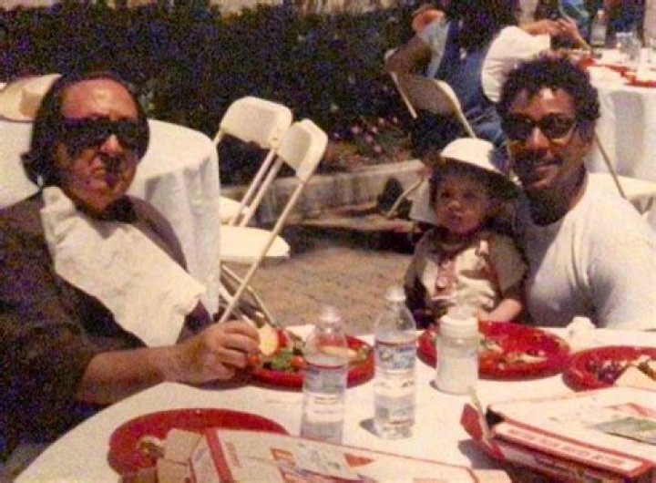 Giancarlo Esposito, Parents To Four Single Now! Smiles With