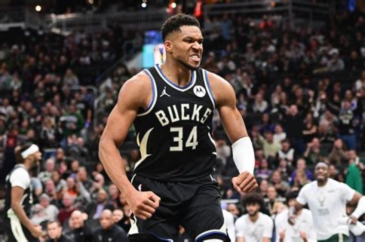 Giannis Antetokounmpo Height At 16