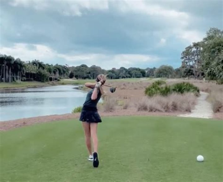 Golfer Gabriella Degasperis Breaks the School Record The Neersyde