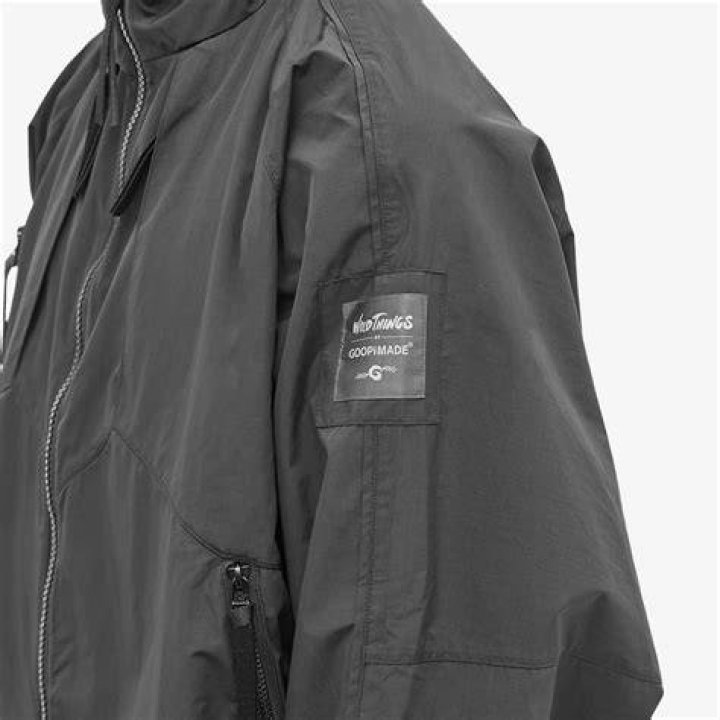 GOOPiMADE x WildThings Double Layers Tech Jacket Black END.