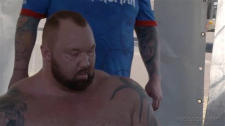 Hafthor bjornsson explain why this face is paralyzed YouTube