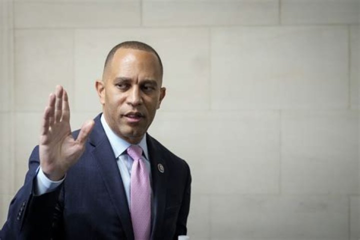 Hakeem Jeffries Net Worth Is He Married?