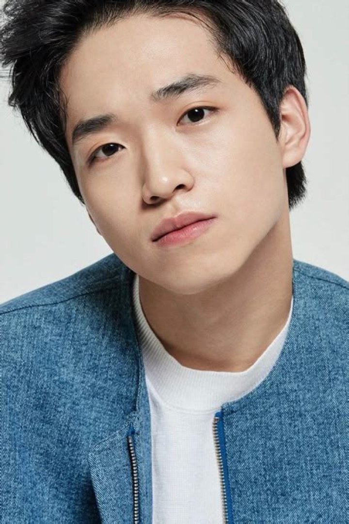 Ham SungMin Biography, Height & Life Story Super Stars Bio