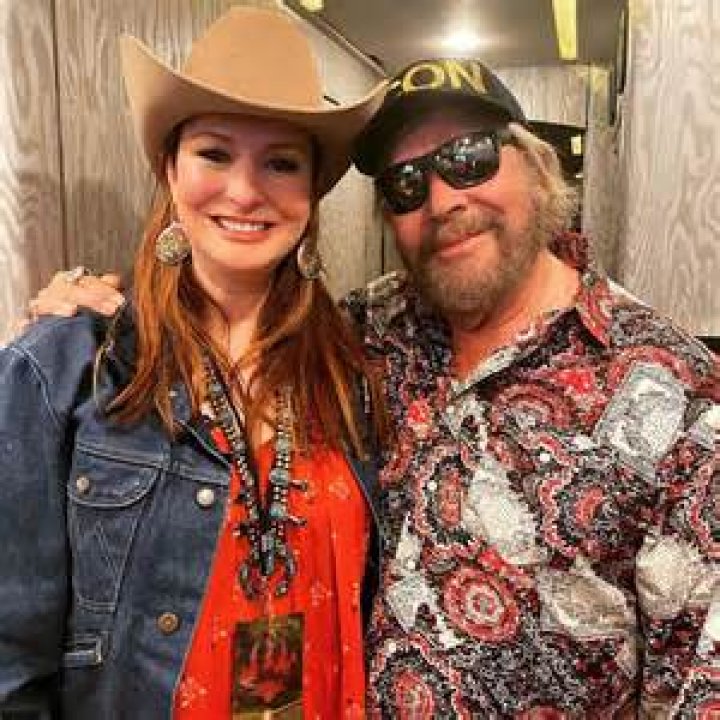 Hank Williams Jr.&rsquo;s daughter Holly carries on a musical legacy