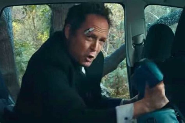 Has Dean Winters Made Any Woman His Wife Or Are The Fans Speculated Gay