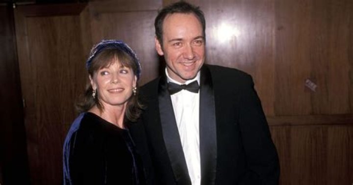 Has Kevin Spacey ever been married or had famous girlfriends? Metro News