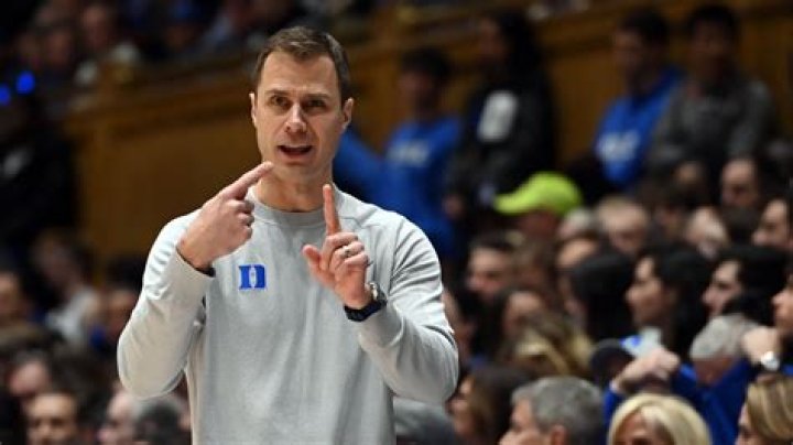Head Coach of Duke Blue DevilsKara Lawson Married To Damien Barling in