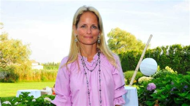 Heather deForest Crosby What happened to Steven Mnuchin's exwife