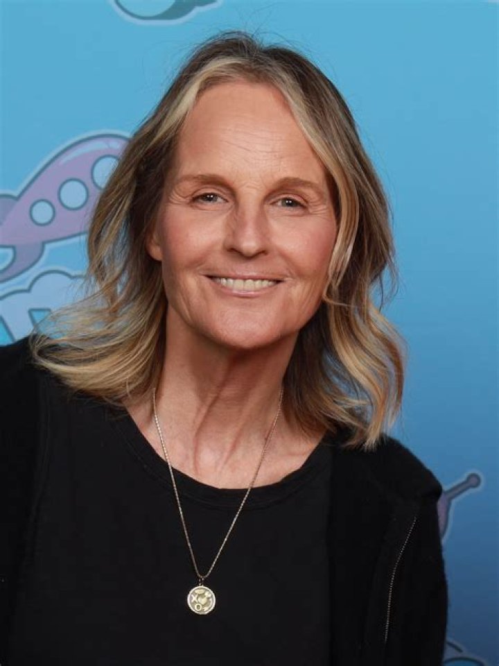 Helen Hunt, 58, is wrinkle free as she dazzles at the Gotham Awards