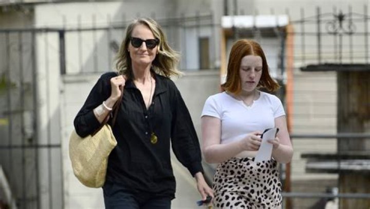Helen Hunt Daughter Actress Makes Rare Public Outing With Makena