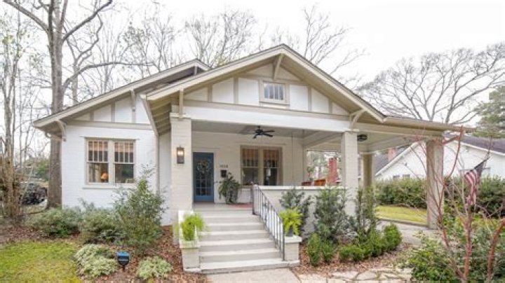 HGTV Fans Can Now Own a House Featured on Home Town Architectural Digest