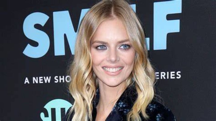 Holly Weaving Meet Daughter Of Hugo Weaving