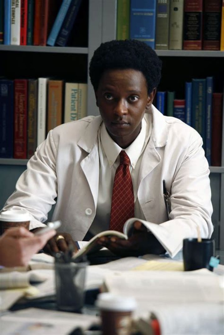 Hot Secrets WILL EDI GATHEGI BE THE NEW DR CUDDY IN HOUSE