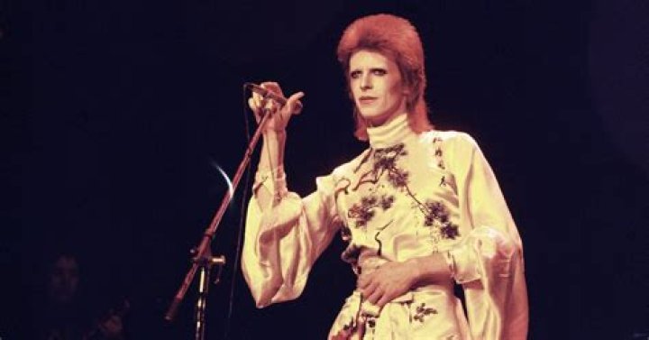 How David Bowie Sexually Liberated Us All