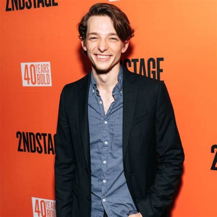 How is Mike Faist from “Challengers” now? His Girlfriend, Net Worth