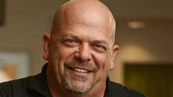 How Much Rick Actually Paid For Lucille Ball's Necklace On Pawn Stars