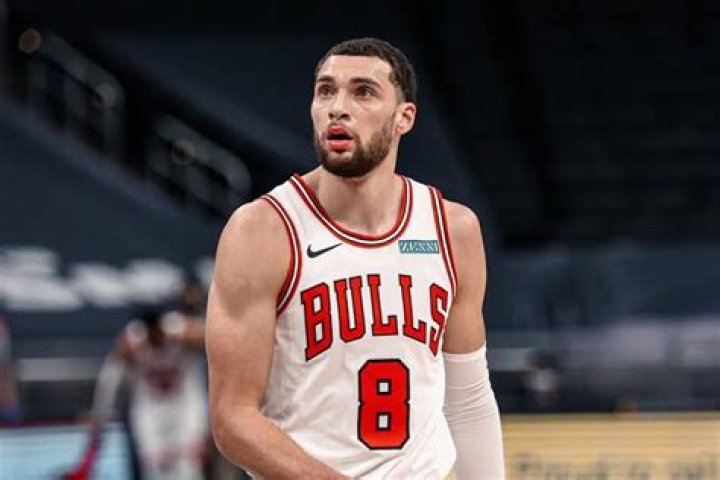 How Tall Is Zach Lavine? News, Age, Awards, Salary, & More 2022