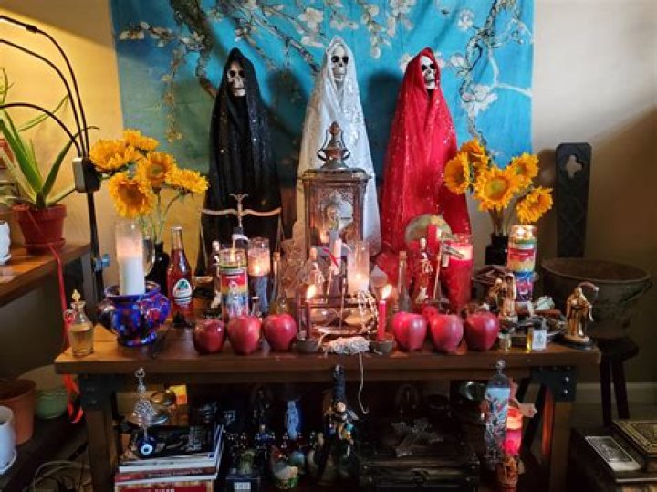 How To Call Santa Muerte Santa Muerte 7 Colors Candle In their